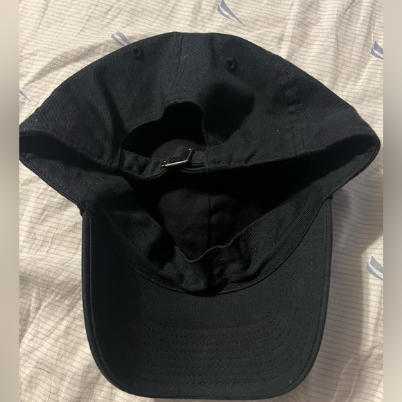 Nike black cap one size 🖤 - Picture 3 of 3